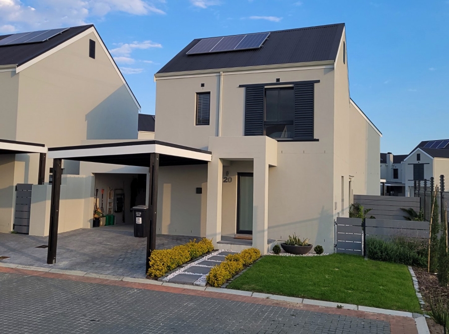 2 Bedroom Property for Sale in Croydon Western Cape